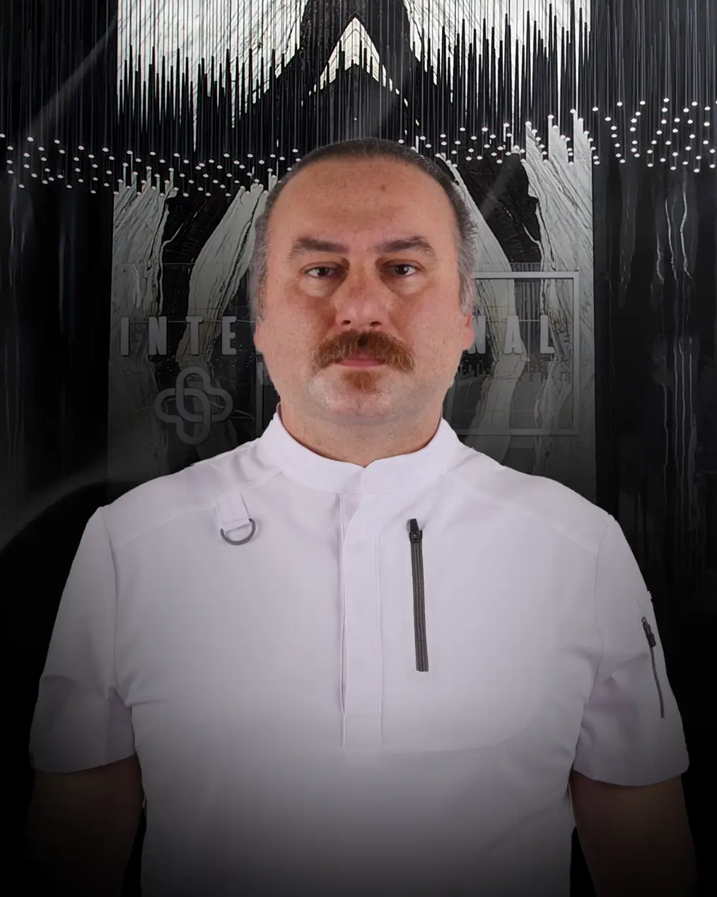 Dr Emre Çolak